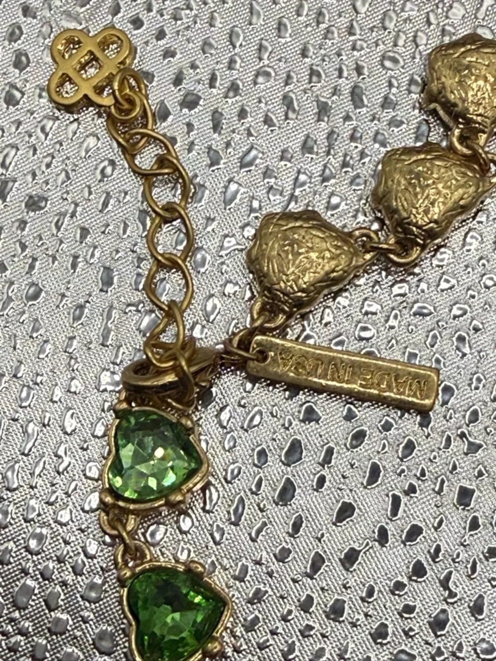 Oscar de la Renta Love Heart Green Necklace